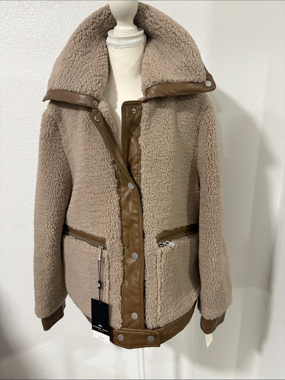 Andrew Marc mixed Taupe Sherpa Jacket with Brown Trim